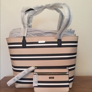Kate Spade ♠️Tote and Wallet Set